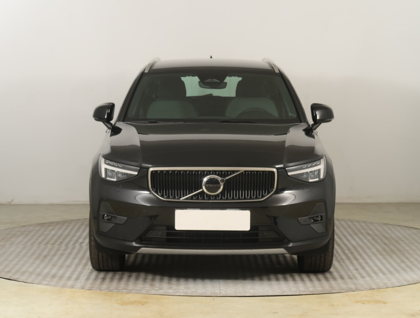 Volvo XC40, 2022
