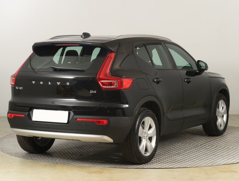 Volvo XC40, 2022