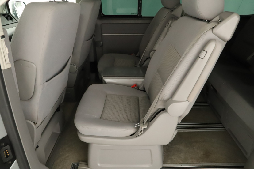 Volkswagen Multivan, 2003
