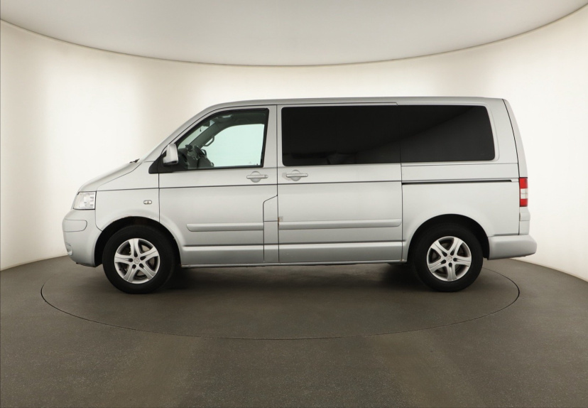 Volkswagen Multivan, 2003
