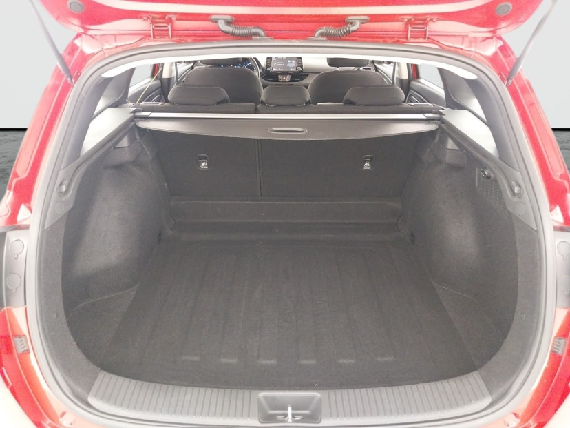 Hyundai i30, 2021