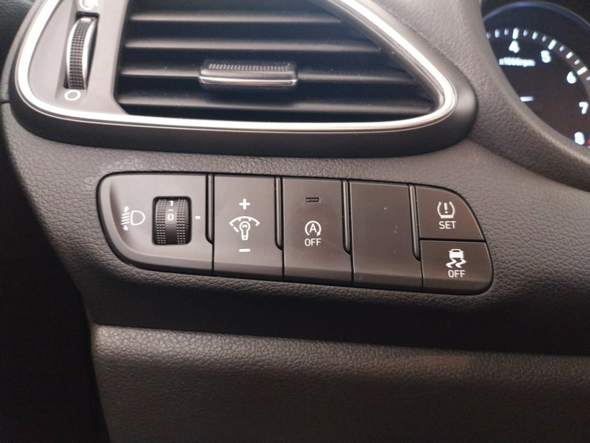 Hyundai i30, 2021