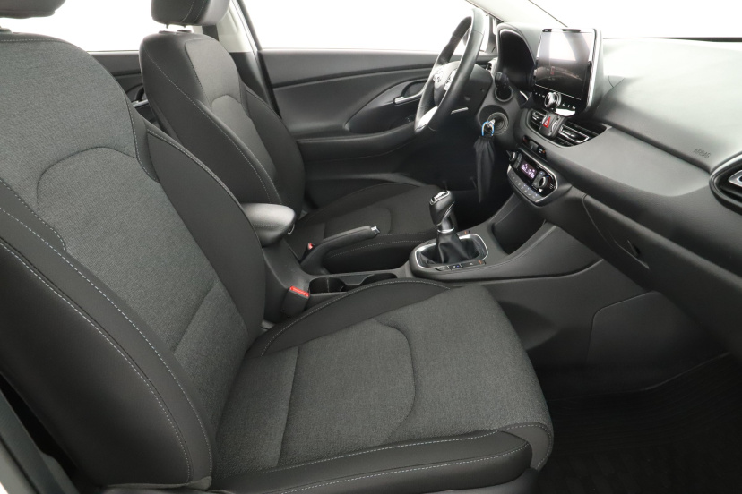 Hyundai i30, 2023
