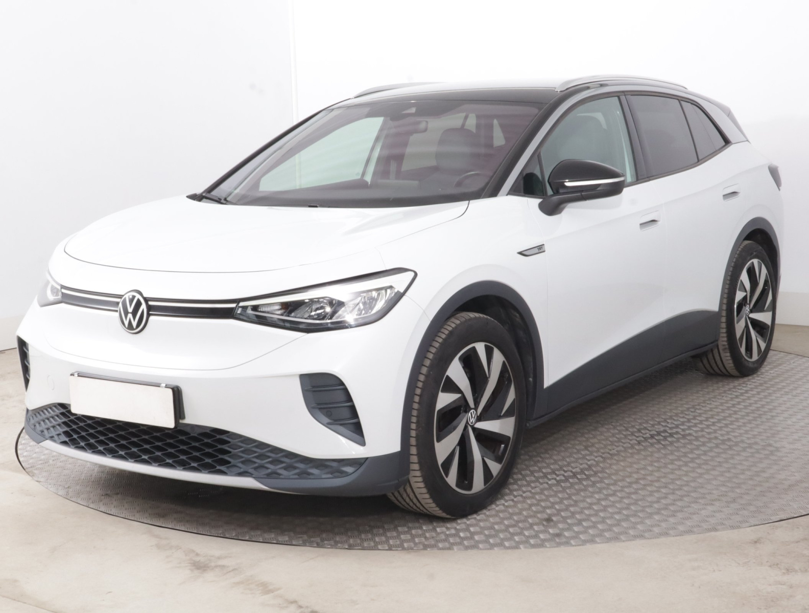 VW ID.4 1st (82 kWh), 2021 3
