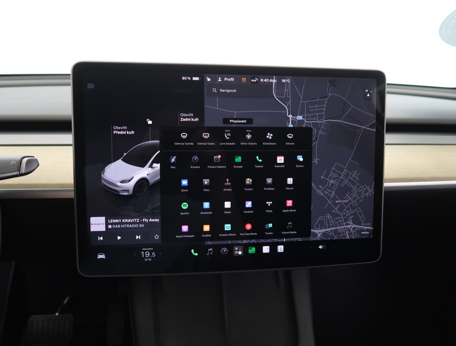 Tesla Model Y Standard Range – fotografie 23