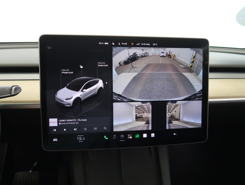 Tesla Model Y, 2023