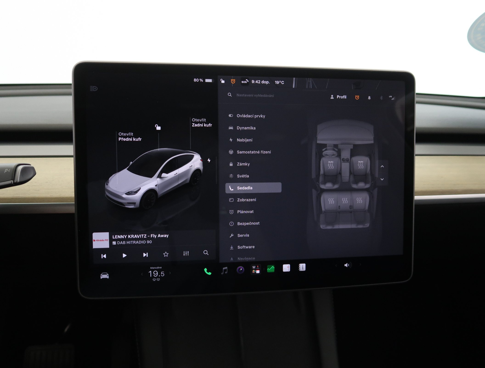 Tesla Model Y Standard Range – fotografie 30