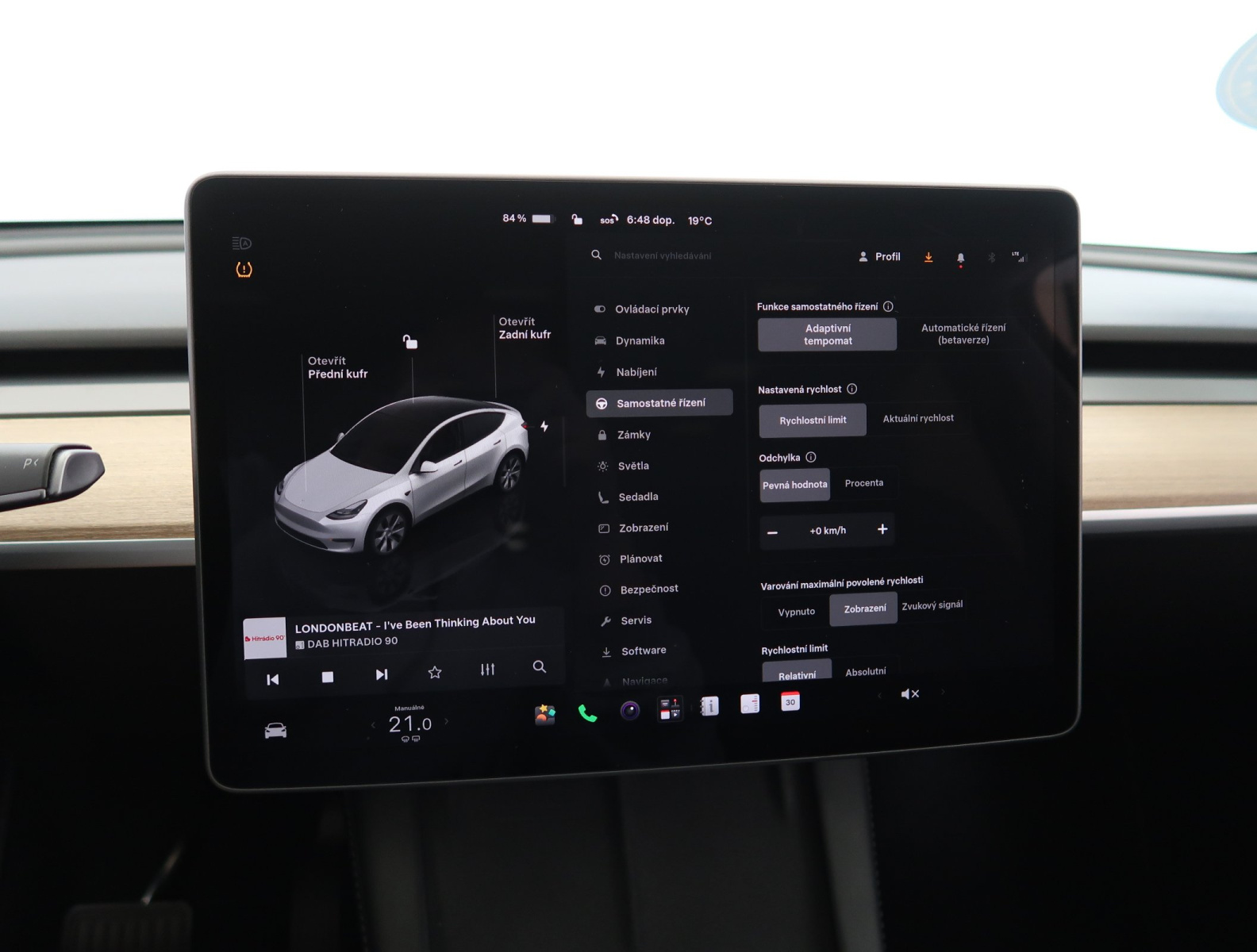 Tesla Model Y Standard Range – fotografie 28