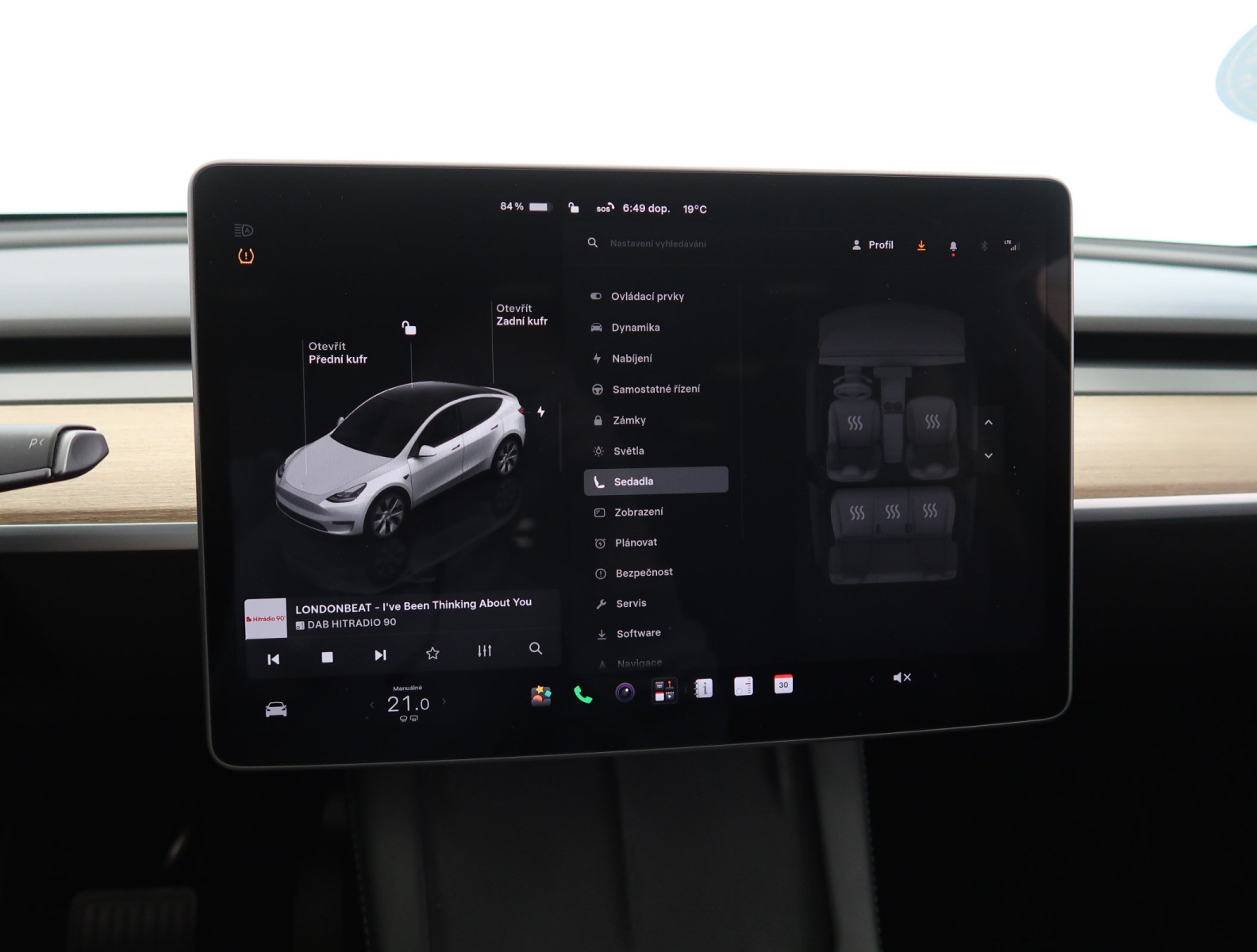 Tesla Model Y Standard Range – fotografie 30