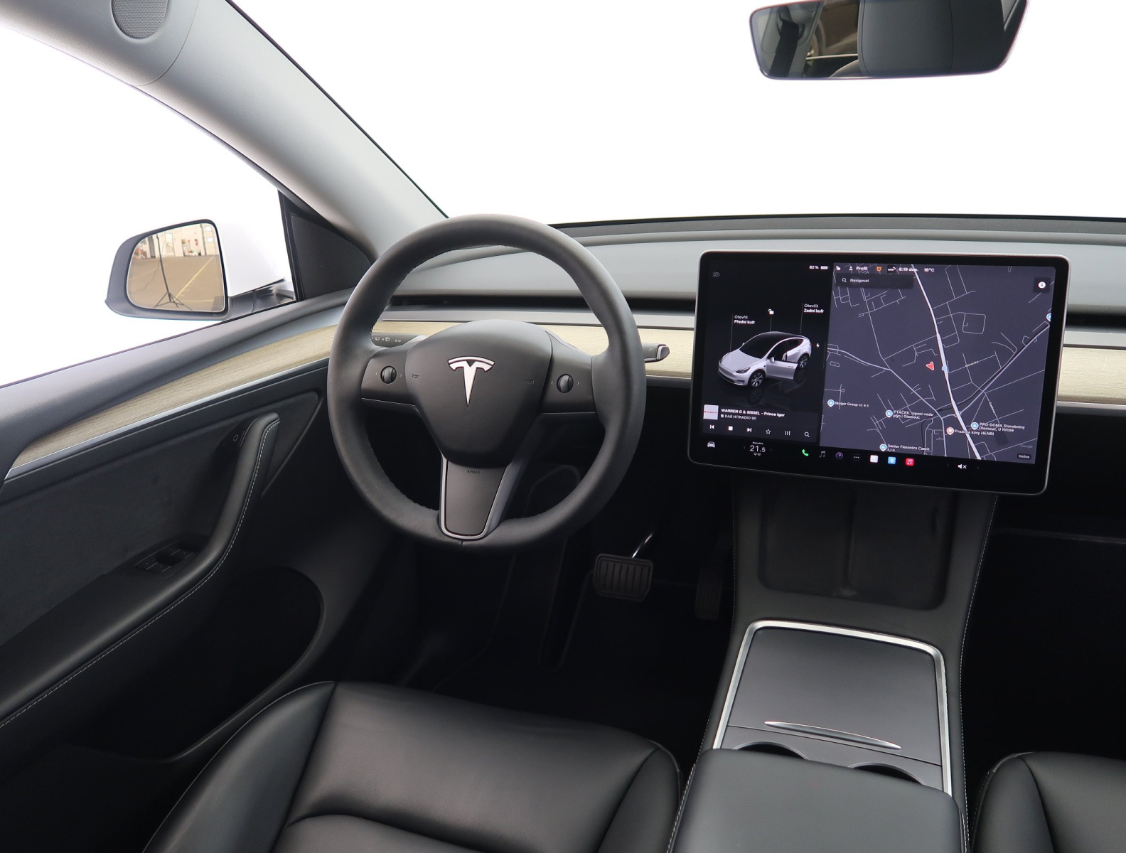 Tesla Model Y Standard Range – fotografie 9