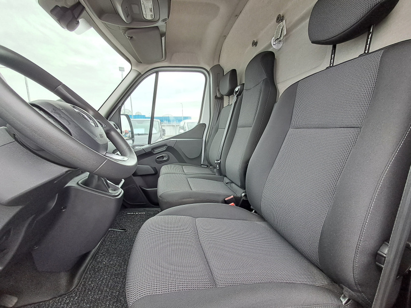 Renault Master, 2024