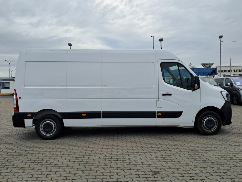 Renault Master, 2024