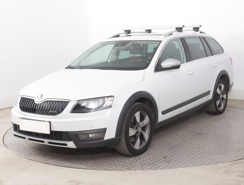 Škoda Octavia Scout, 2015