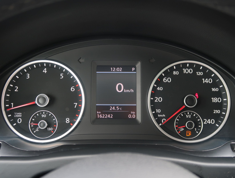 Volkswagen Tiguan, 2012