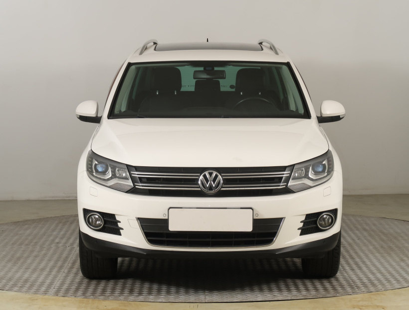 Volkswagen Tiguan, 2012