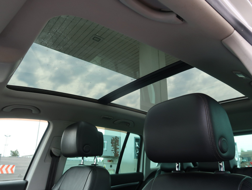 Volkswagen Tiguan, 2012