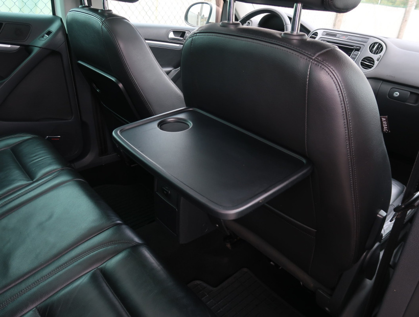 Volkswagen Tiguan, 2012