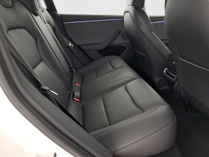 Tesla Model 3, 2024