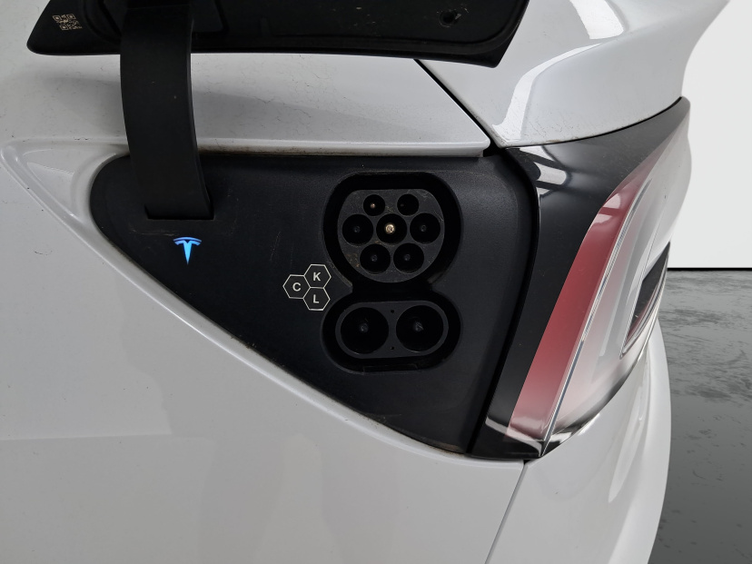 Tesla Model 3, 2024