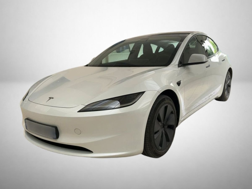 Tesla Model 3, 2024
