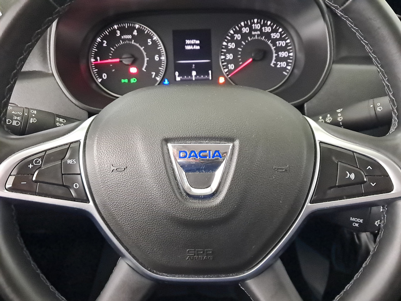 Dacia Duster, 2021