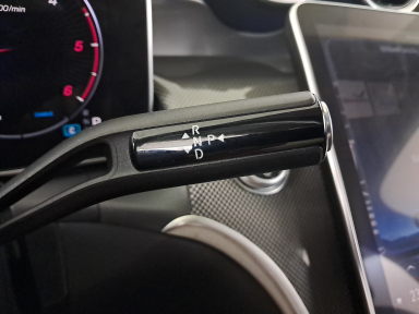 Mercedes-Benz GLC - 2023