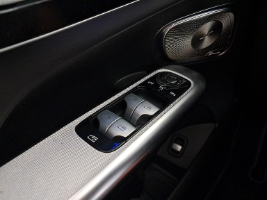 Mercedes-Benz GLC - 2023