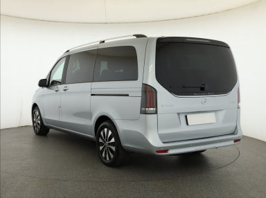 Mercedes-Benz V - 2025