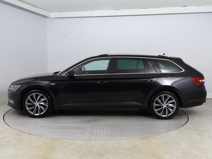 Škoda Superb, 2017