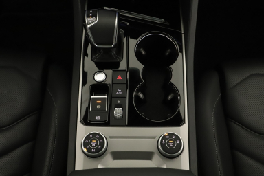Volkswagen Touareg - 2022