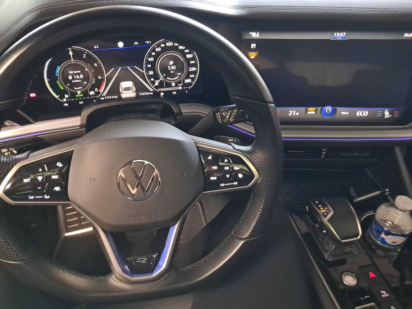 Volkswagen Touareg, 2022