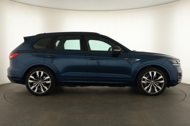 Volkswagen Touareg - 2022