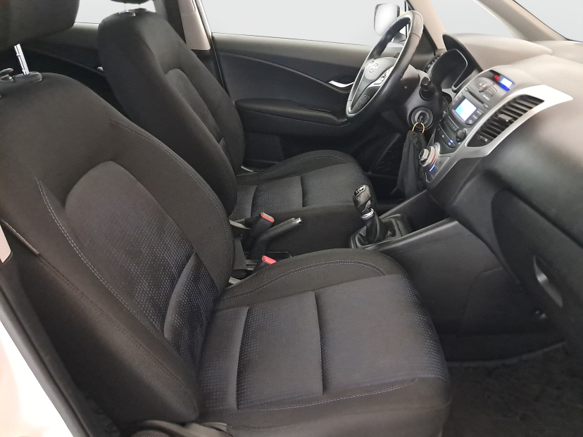 Hyundai ix20, 2011