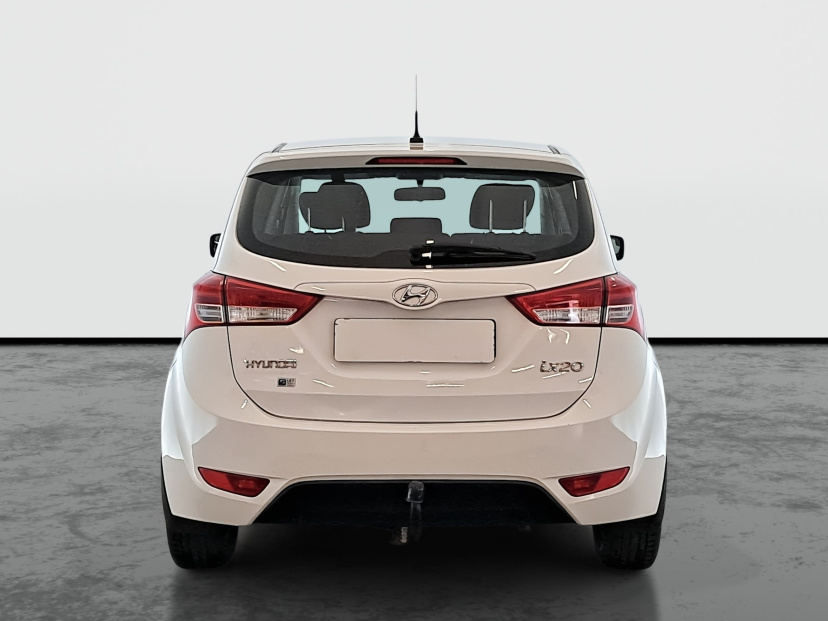 Hyundai ix20, 2011