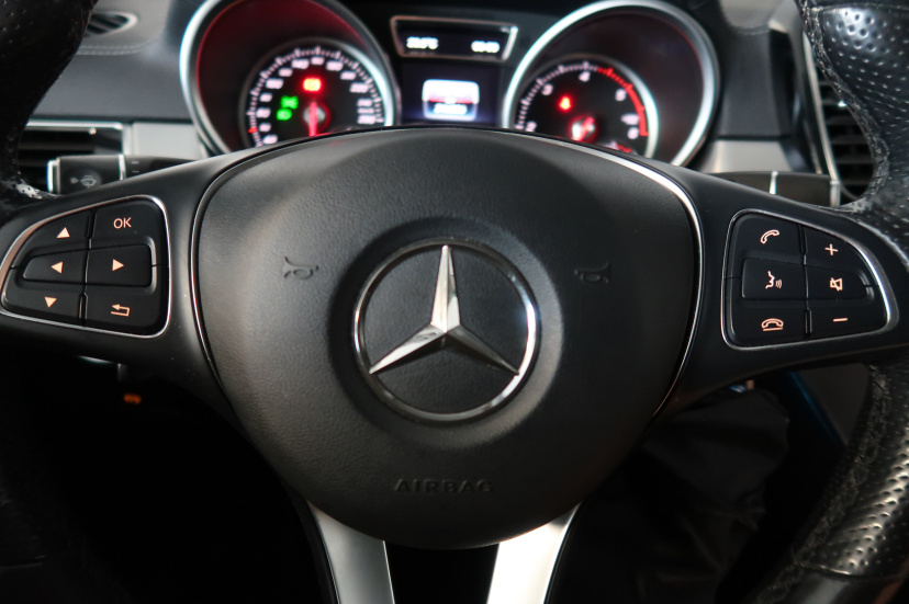 Mercedes-Benz GLE, 2016