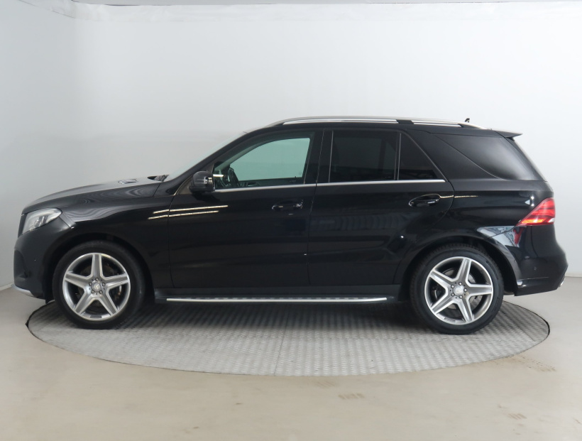 Mercedes-Benz GLE, 2016