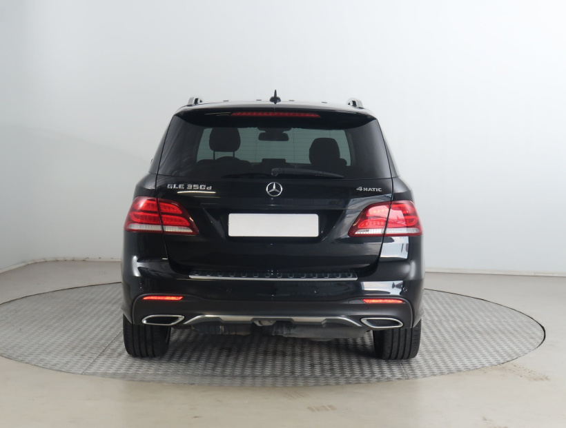 Mercedes-Benz GLE, 2016