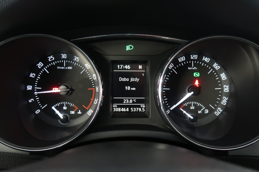 Škoda Superb, 2013