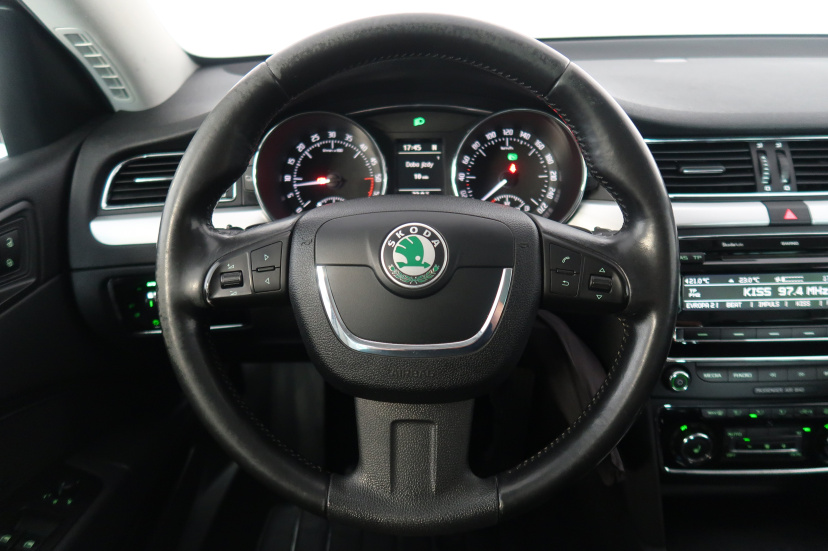 Škoda Superb, 2013