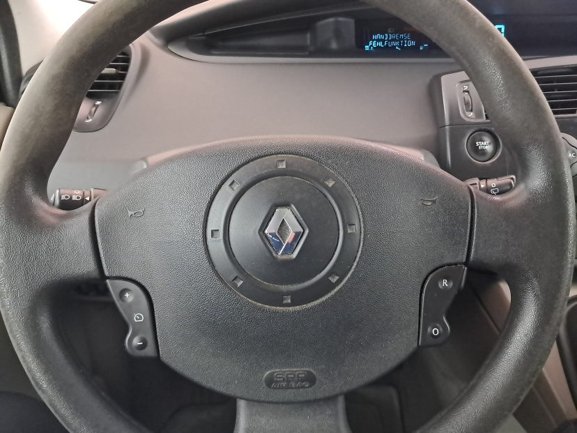 Renault Megane Scenic, 2004