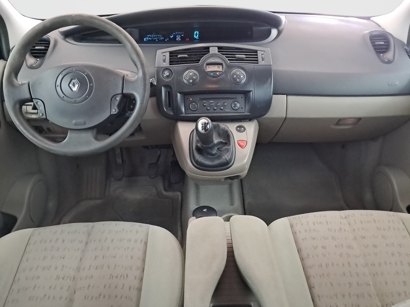Renault Megane Scenic, 2004
