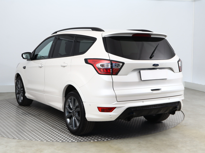 Ford Kuga, 2019