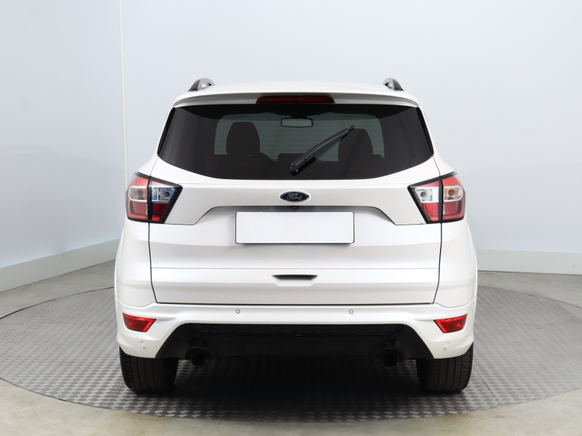 Ford Kuga, 2019
