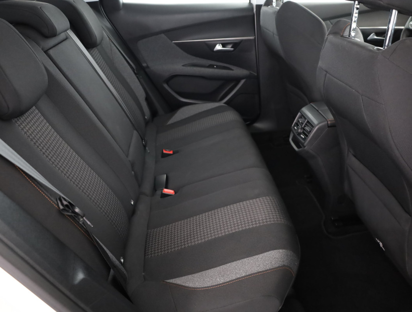 Peugeot 3008, 2018