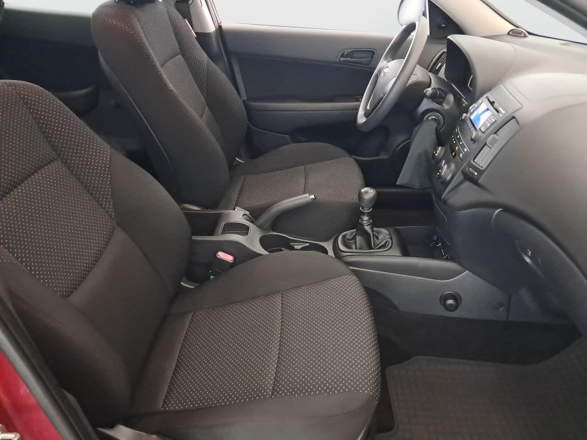 Hyundai i30, 2010