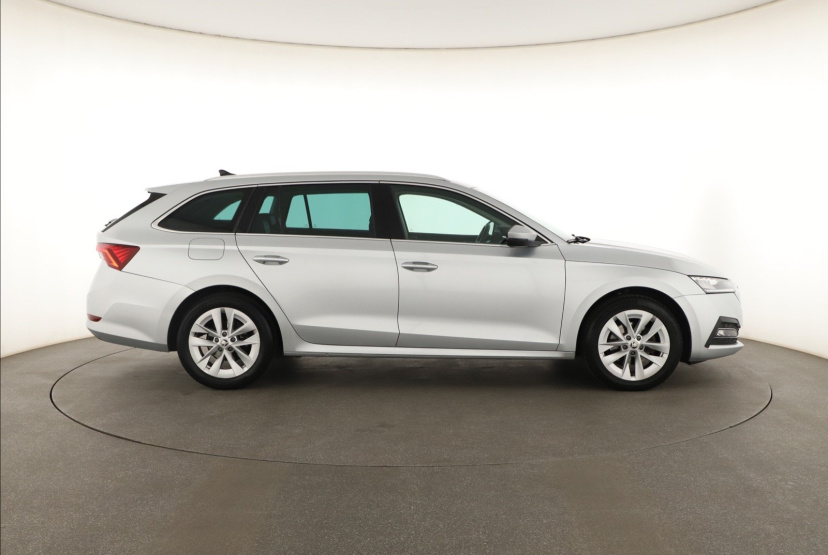 Škoda Octavia, 2022