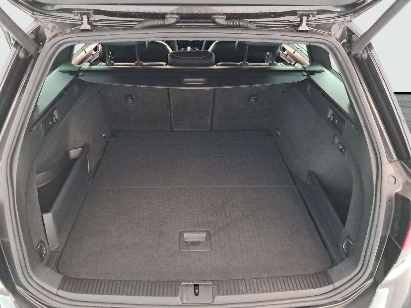 Volkswagen Passat, 2021