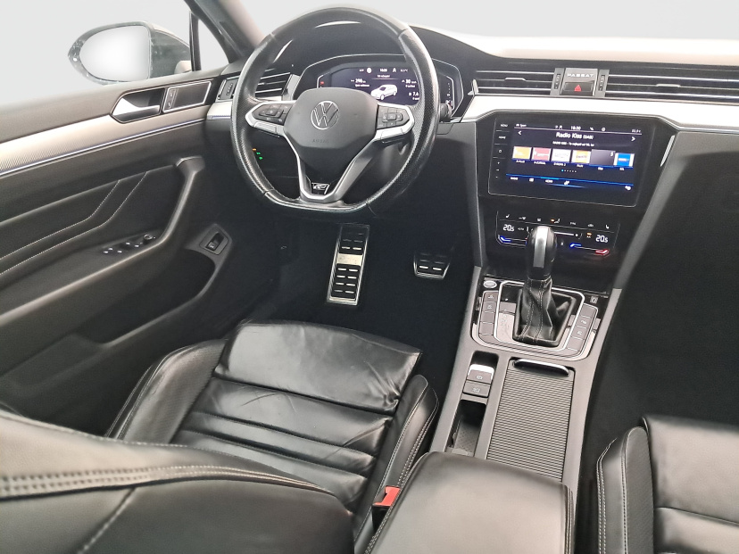 Volkswagen Passat, 2021