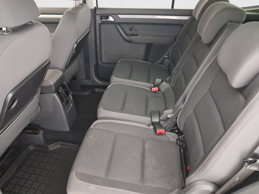 Volkswagen Touran, 2011