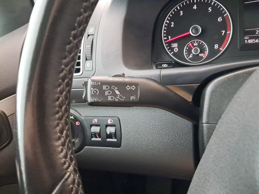 Volkswagen Touran, 2011